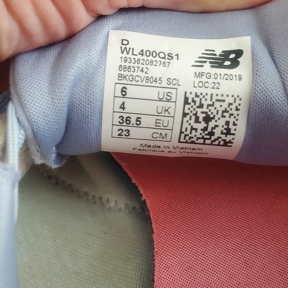 New Balance tennis shoes size 6 - Picture 4 of 4